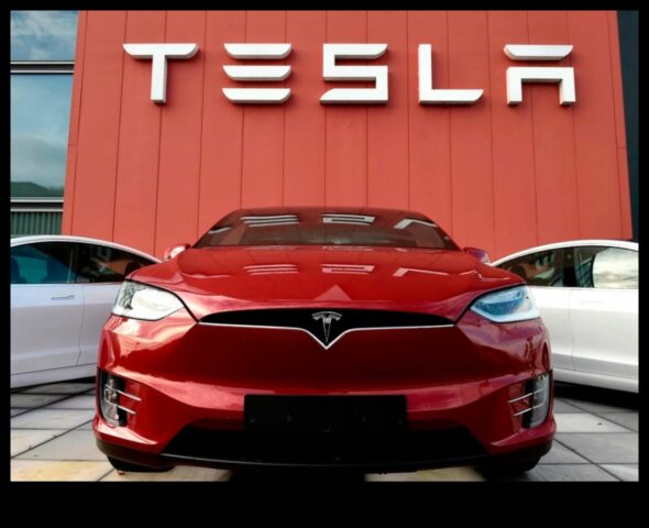 Tesla, Elektrikli Araç Öncü Mirası’nda Bir Yolculuk Masalları